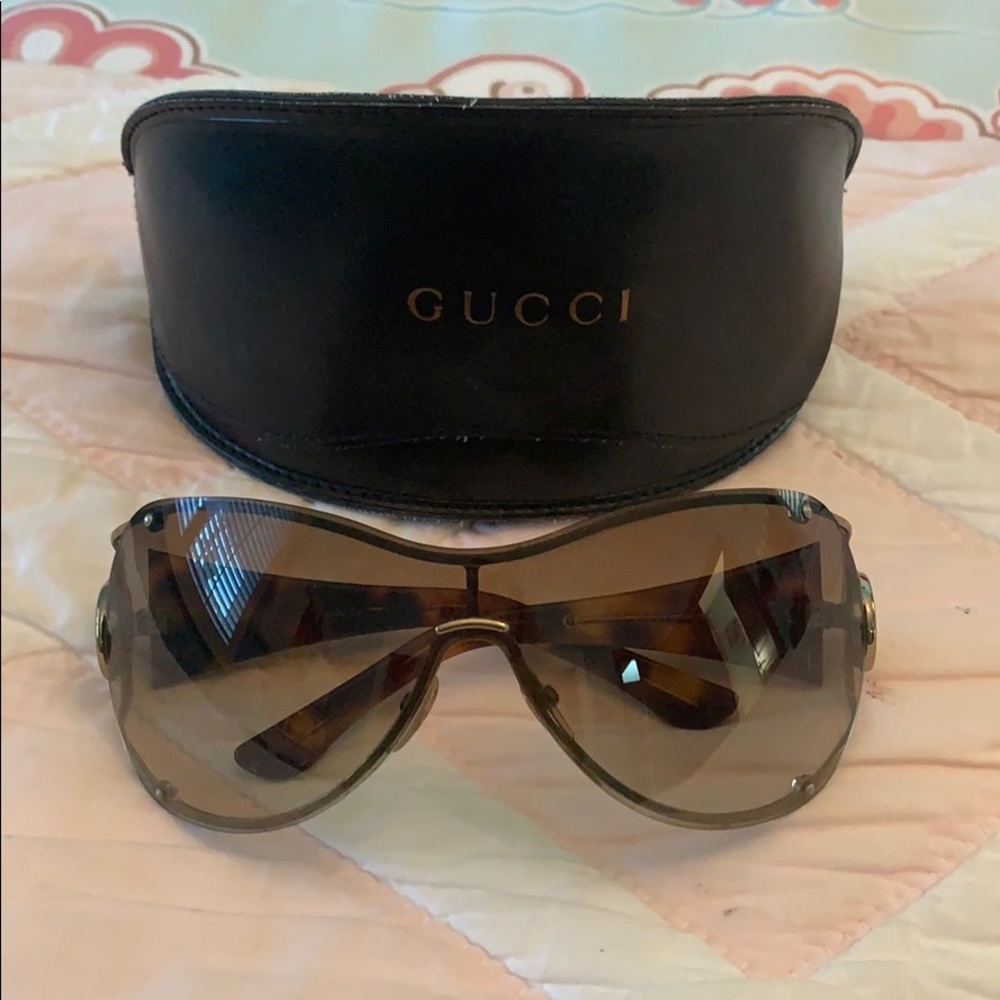 VINTAGE GUCCI SUNGLASSES